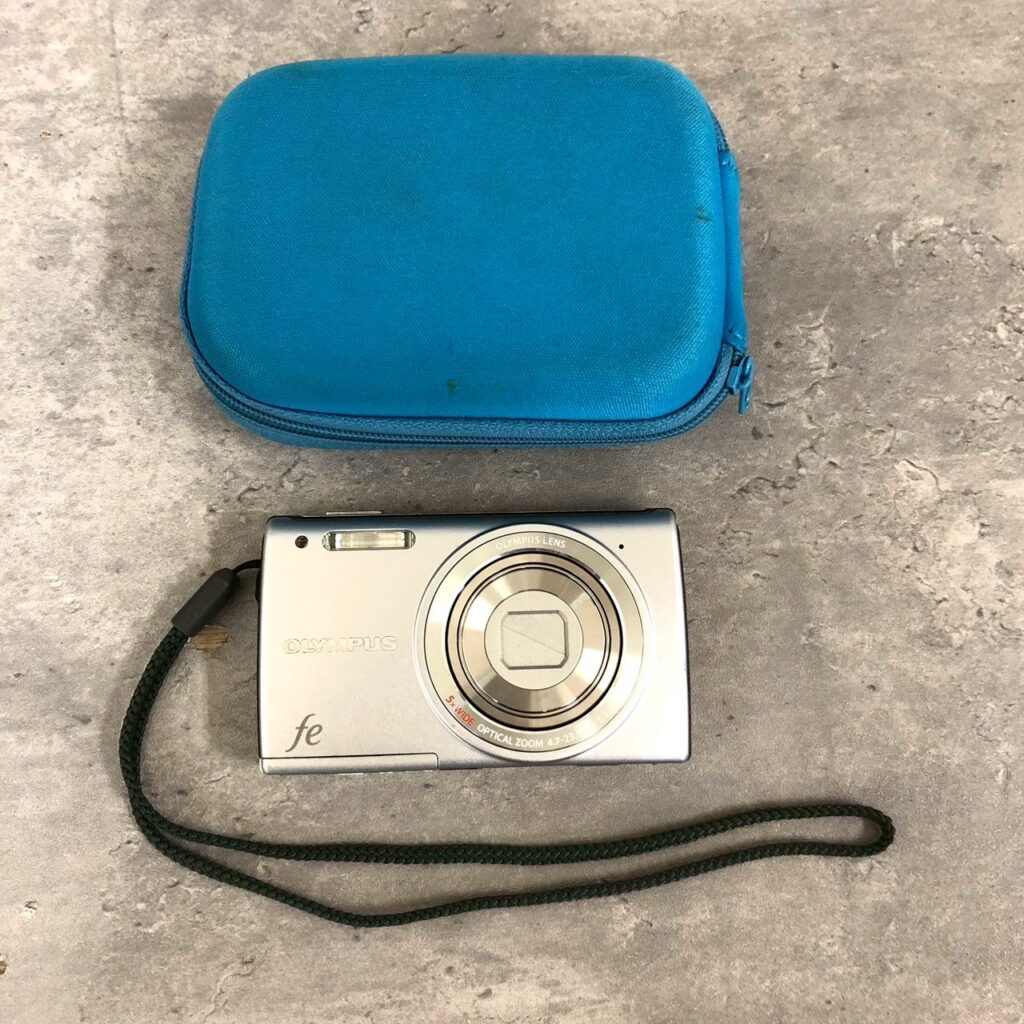 【完動品】OLYMPUS FE-5050 コンデジ デジカメ 動作確認済み OLYMPUS FE-5050 コンデジ デジカメ | 出張買取ななつぼし
