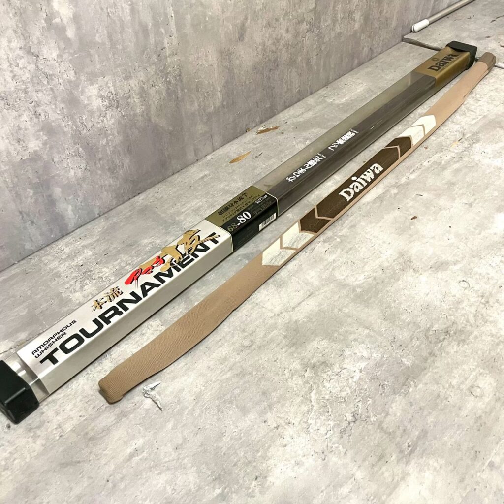 奥州市のお客様より「ダイワ（DAIWA） フラッグシップモデル アモルファスウィスカー トーナメント 鮎竿」を買い取らせて頂きました。
