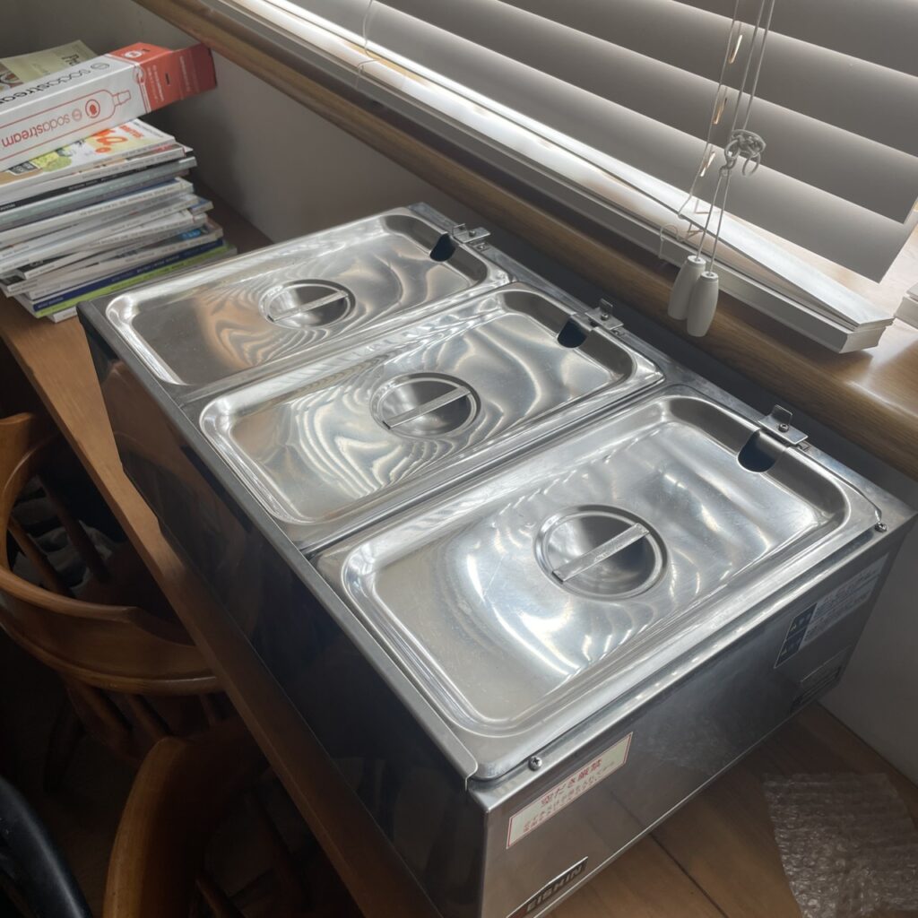 奥州市のお客様より「エイシン電器 業務用電気卓上ウォーマー」を買い取らせて頂きました。