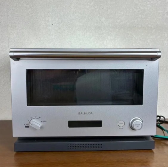 遠野市のお客様より「BALMUDA オーブンレンジ The Range K04A-SU」を買い取らせて頂きました。