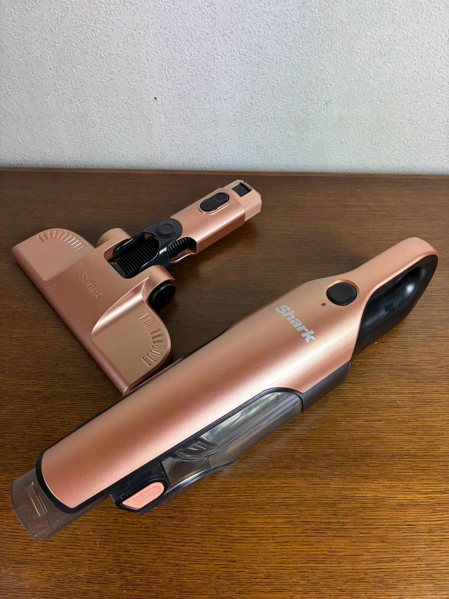 遠野市のお客様より「Shark コードレス掃除機 CH966JLC（ライトコーラル）」を買い取らせて頂きました。