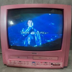 盛岡市のお客様より「ピンク レトロ DVD・VHS内蔵ブラウン管テレビ」を買い取らせて頂きました。