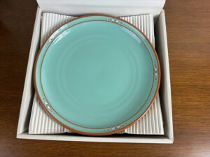 奥州市のお客様より「ノリタケ ストーンウェア ボルダーリッジ 大皿」を買い取らせて頂きました。